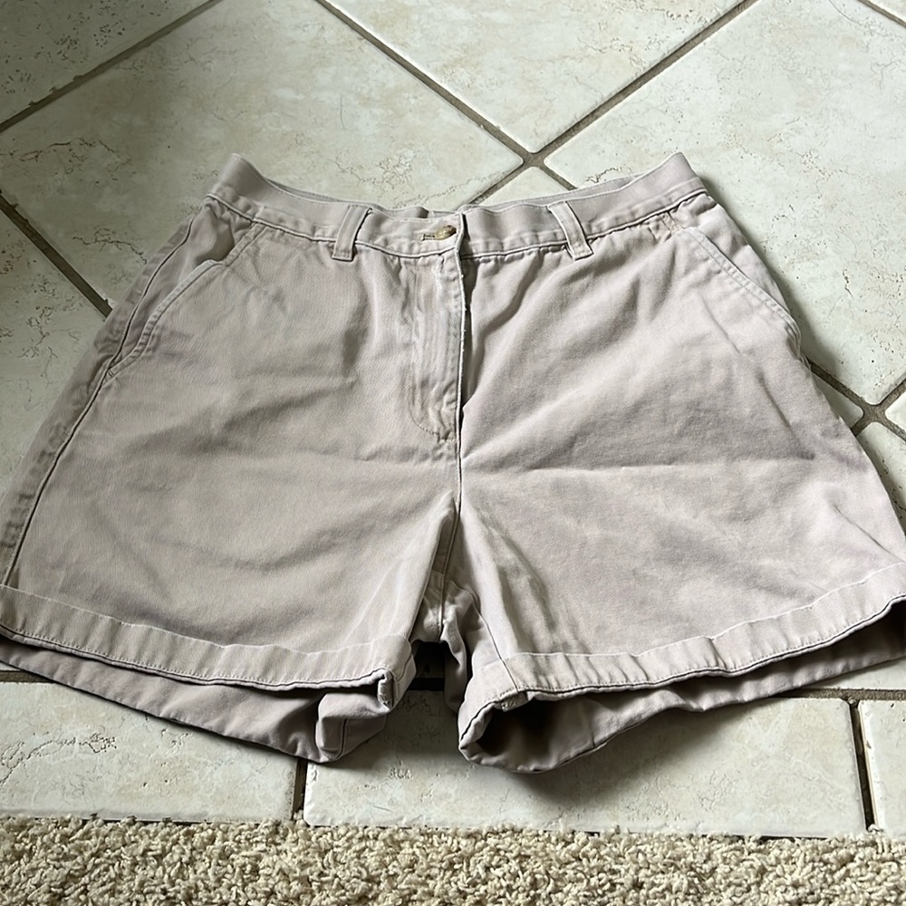 Lauren Ralph Lauren Tan size 8 women’s cotton shorts vintage tan khakis